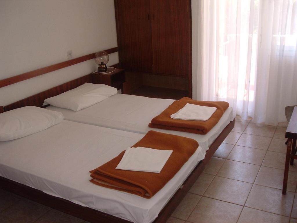 Hotel Depadansa Marina & Primorka Omišalj Pokoj fotografie